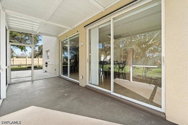 Building Photo - 12341 Eagle Pointe Cir