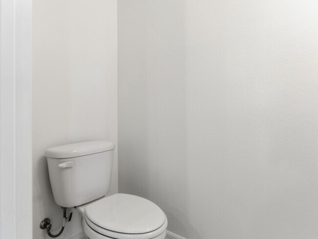 Building Photo - Practically brand-new 3 BR/2.5 BA/1 Car Garage Townhome in Mirada