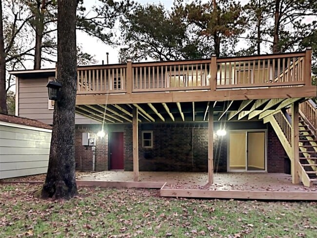 Building Photo - 11 Hickory Oak Dr