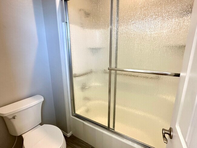 Building Photo - Massive RV Garage plus fantastic floorplan in Casa Vista