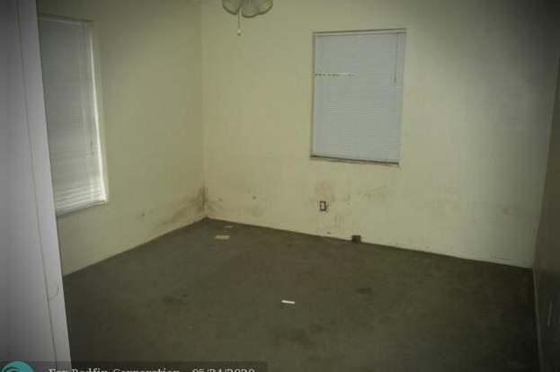 Building Photo - 1406 Arpeika St