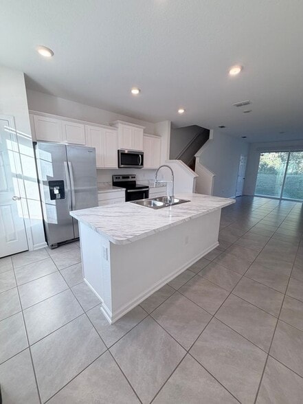 Building Photo - 4927 Nebula Ln