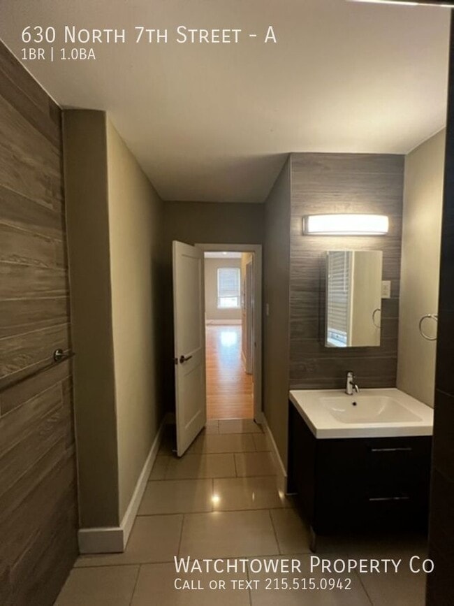 Building Photo - 630 N 7th St