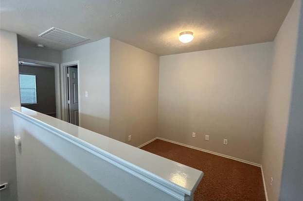 Building Photo - 18 Whitekirk Pl