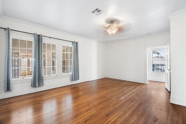 Building Photo - 235 E Huisache Ave