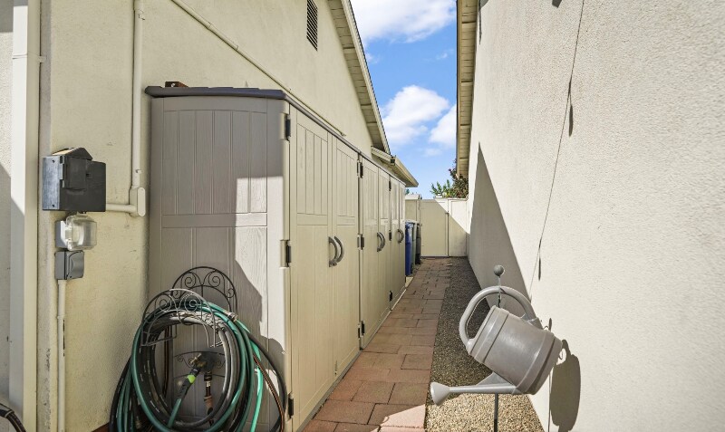 Building Photo - 2032 Cadzand Ct