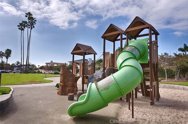 Building Photo - 3932 S Finisterre Dr