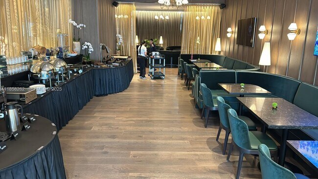 Building Photo - 159 NE 6th St