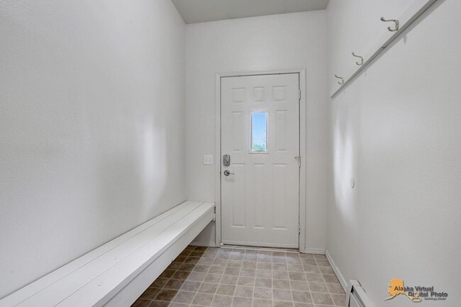 Building Photo - 1105 W 34th Ave
