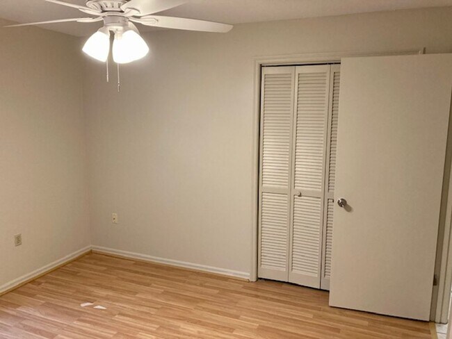 Building Photo - 6170 W Pinedale Cir