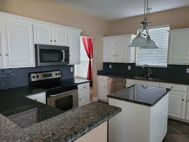 Building Photo - 4902 Landrun Ln