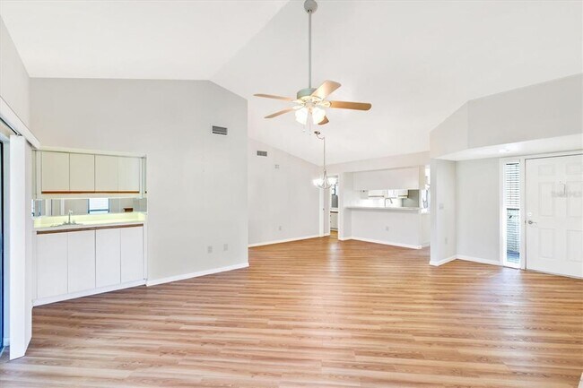 Building Photo - 5748 Ashton Lake Dr