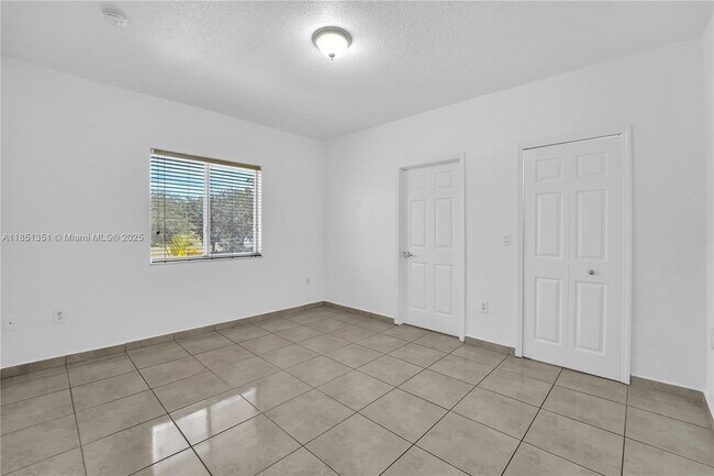 Building Photo - 7210 NW 174th Terrace