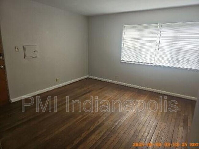 Building Photo - 8 N Butler Ave