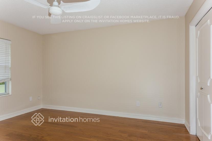 Building Photo - 12912 Buckland St