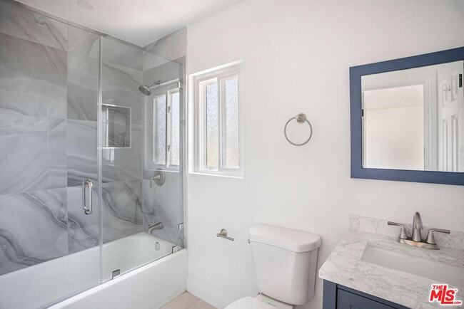 Building Photo - 1844 18th St