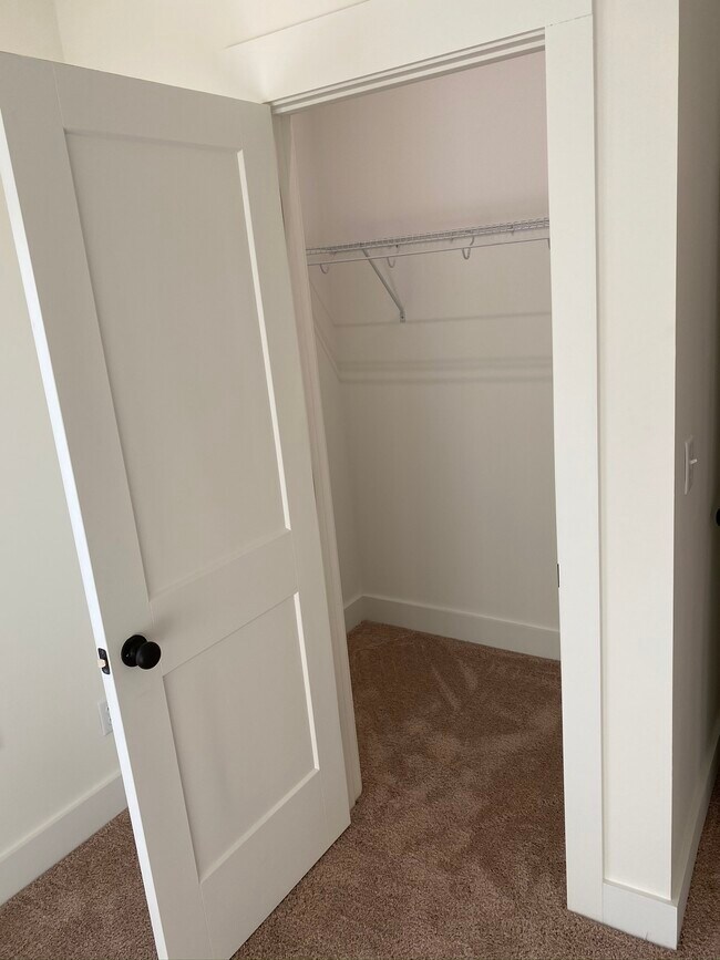 Upstairs back bedroom walk in closet - 121 Cooper Rd