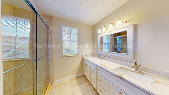 Building Photo - 140 Pheasant Run Blvd