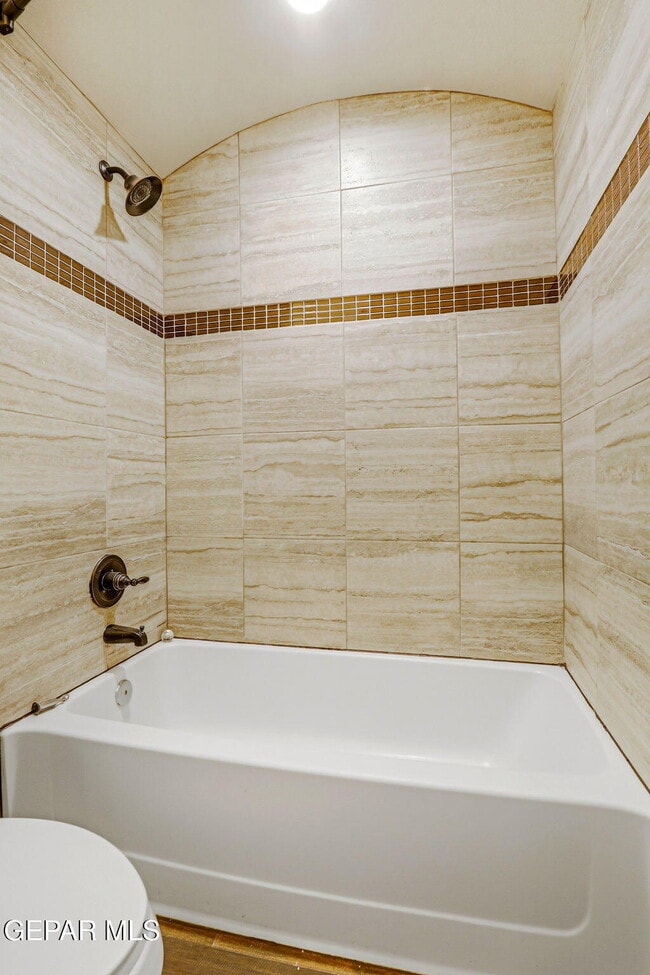 Building Photo - 3425 Dana Grey Dr