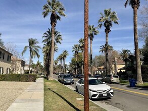 Building Photo - Bahama Palms, recientemente renovado: $1,850, 650 pies cuadrados — ¡Encantador refugio de 1 dormi...