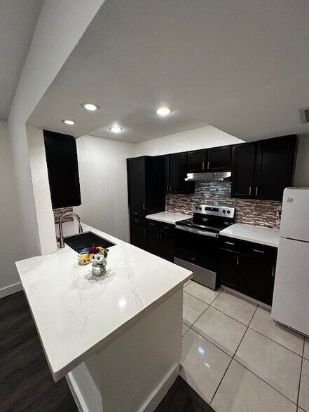 Building Photo - 4643 Wild Indigo St