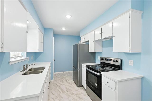 Building Photo - 1713 Japonica Ln