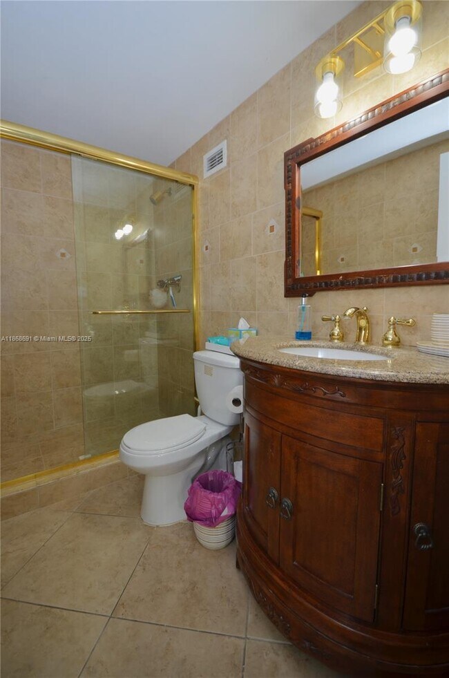 Building Photo - 3725 S Ocean Dr