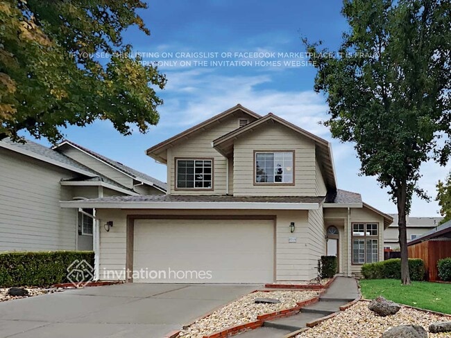 Building Photo - 8355 Lonely Hill Way