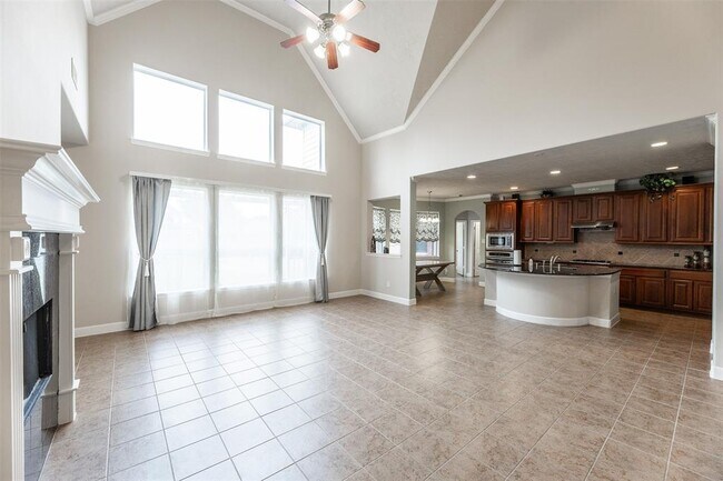 Building Photo - 28506 Woodlark Dr