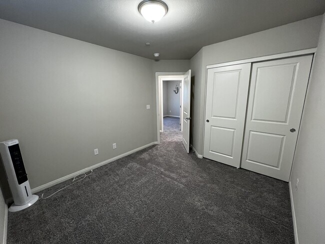 Building Photo - 5204 Sunstone Mesa Dr