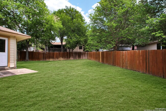 Building Photo - 6002 Woodway Pl