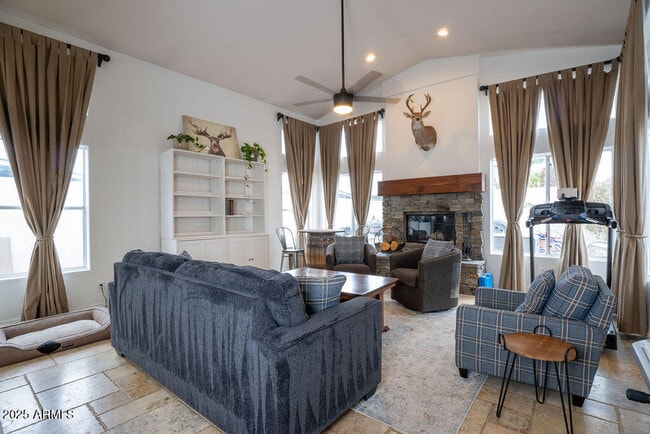 Building Photo - 4649 E Acoma Dr