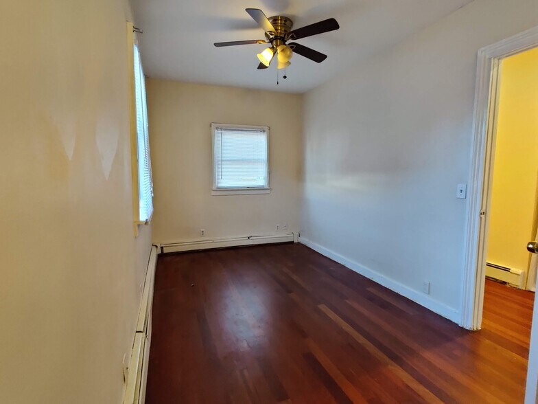 Building Photo - 175 Concord Ave