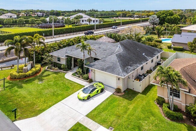 Building Photo - 2999 Dovedale Ct
