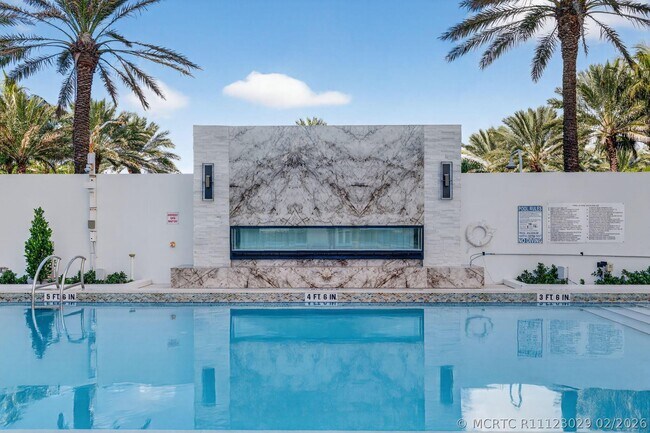 Building Photo - 1500 S Ocean Blvd