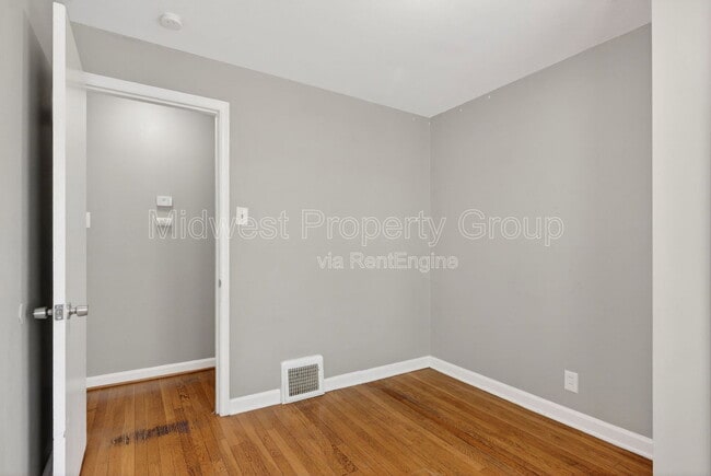 Building Photo - 1223 Rapid Dr