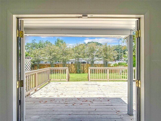 Building Photo - 3753 Benson Ave N