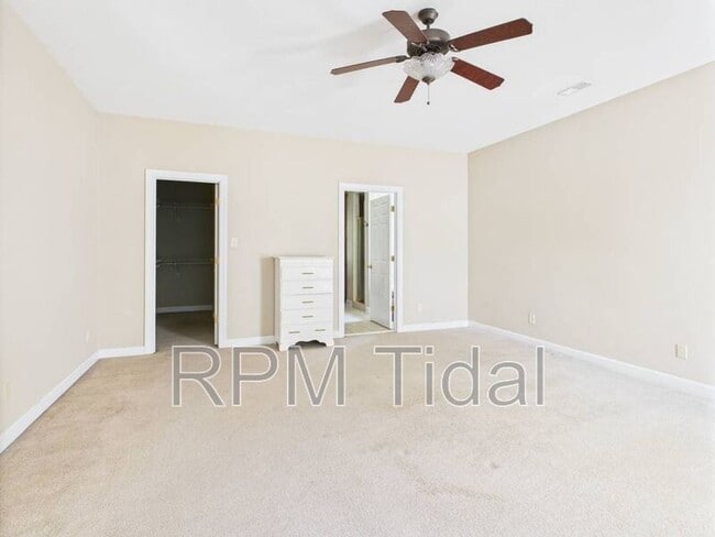 Building Photo - 4905 Burnley Dr