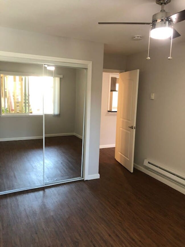Building Photo - 1bed 1bath Apartment 1 month free with 12 month lease