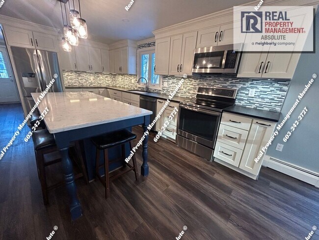 Building Photo - 44 Pinewood Rd