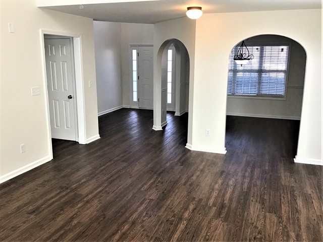 Building Photo - 6250 Mulberry Park Dr