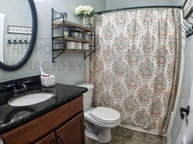 Building Photo - 717 Sleek Fox Dr