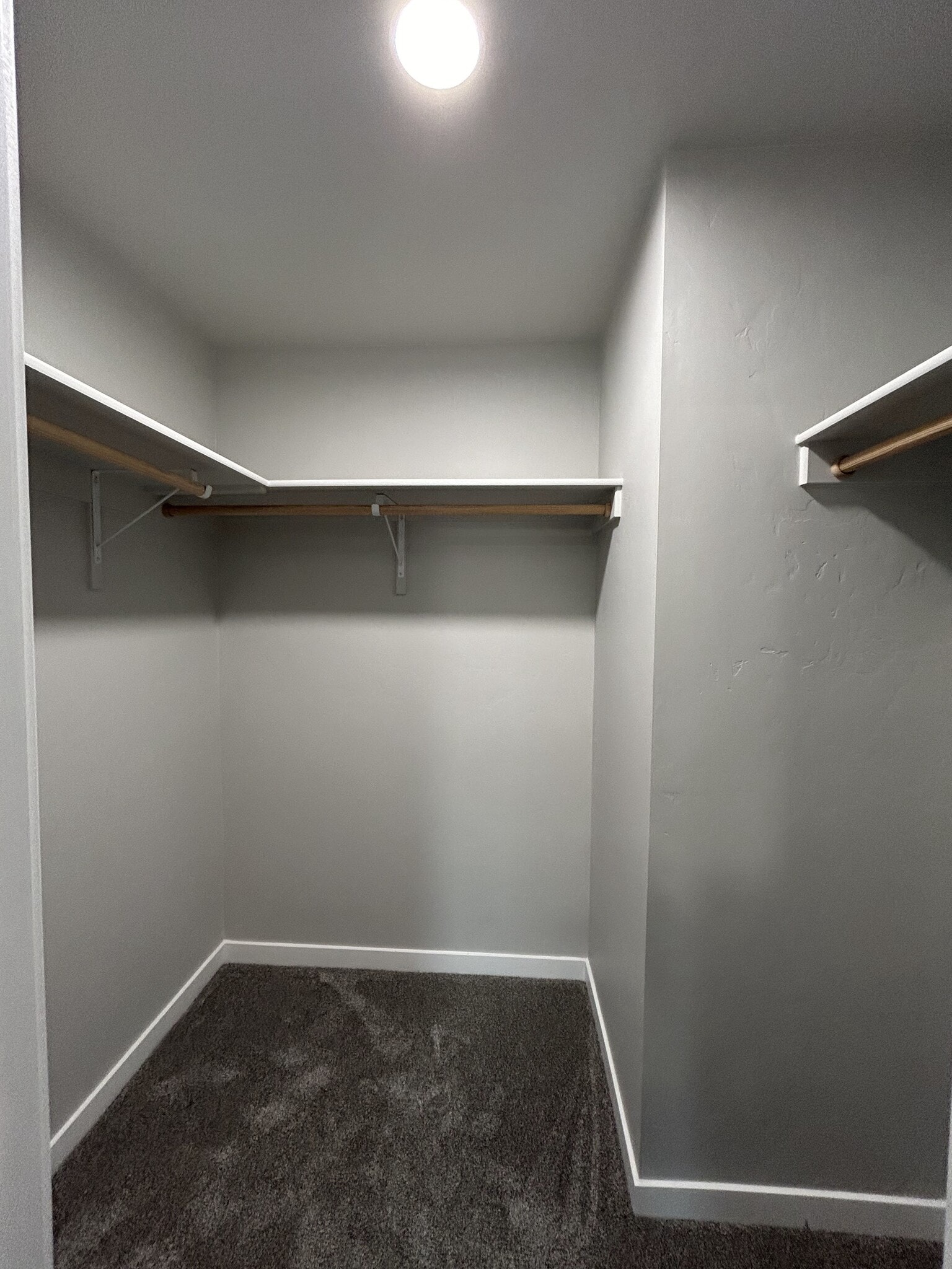 Bedroom 2 - Closet - 3039 S Alcamo Way