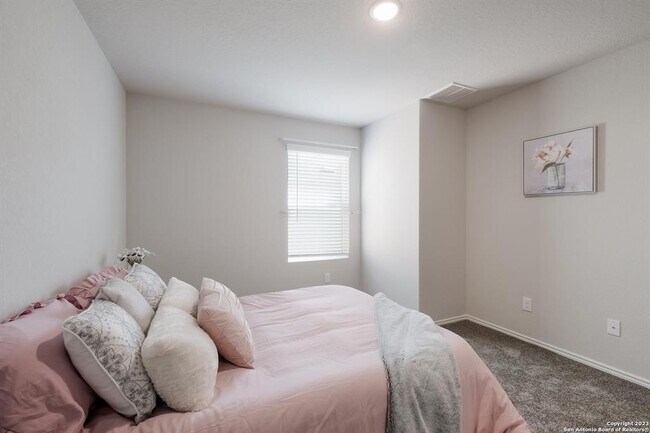 Building Photo - 5614 Tempest Ct