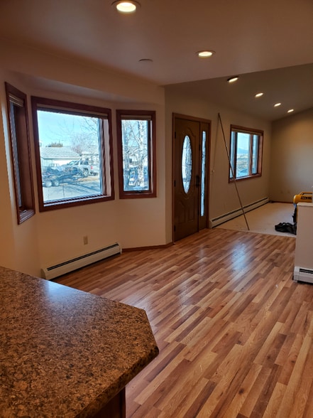 Building Photo - 2675 Pike Dr