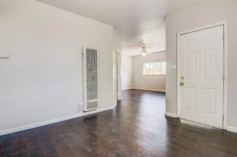 Building Photo - 3210 40th St