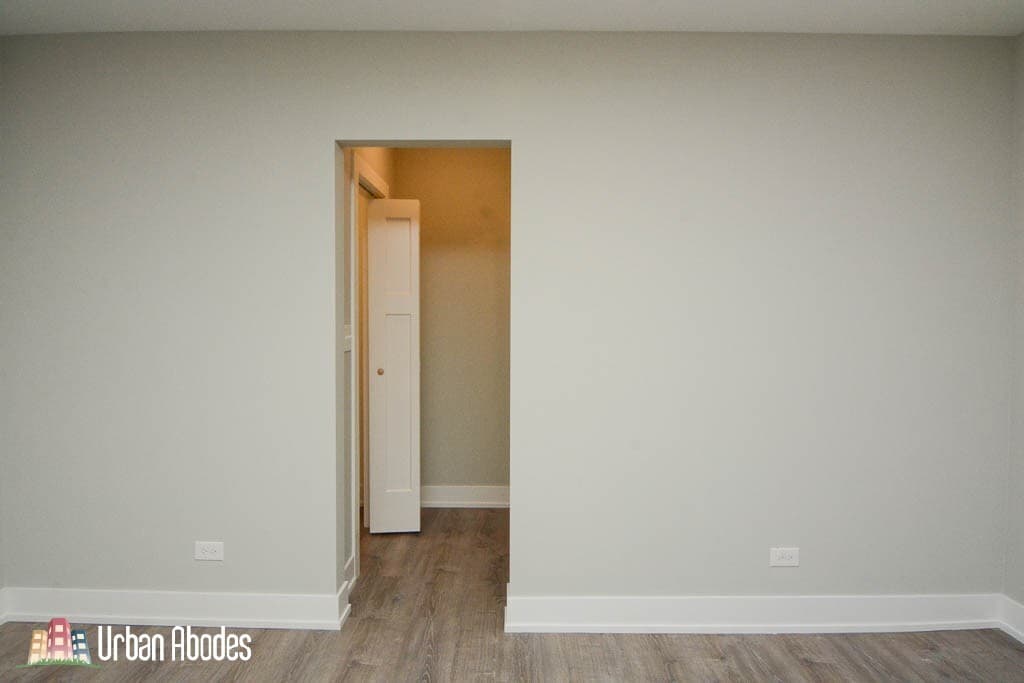 Building Photo - 445 W Belden Ave