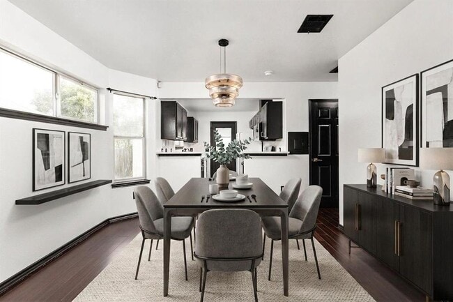 Building Photo - 6908 Villita Cove