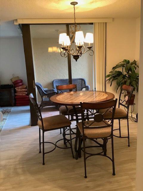 Building Photo - 450 Egret Cir