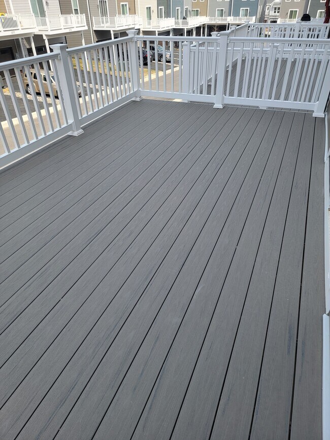 Building Photo - 1622 Grove Chestnut Rd